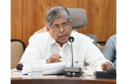 Chandrakant Patil Sangli Farmers Compensation 2025