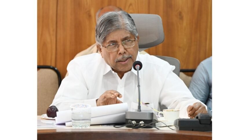 Chandrakant Patil Sangli Farmers Compensation 2025