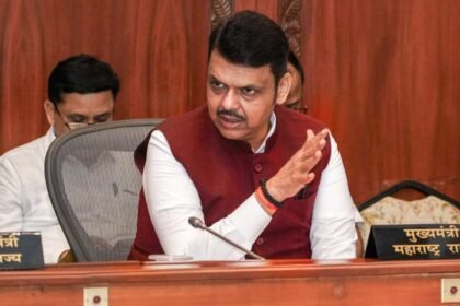 Maharashtra Flood Relief CM Fadnavis 2025