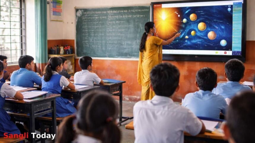 Sangli ZP School Aklud Model School IAS IPS Visit