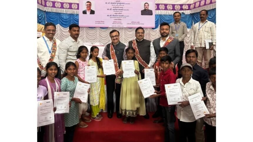Walwa Ishwarpur Caste Certificate Lakshmi Mukti Yojana Distribution
