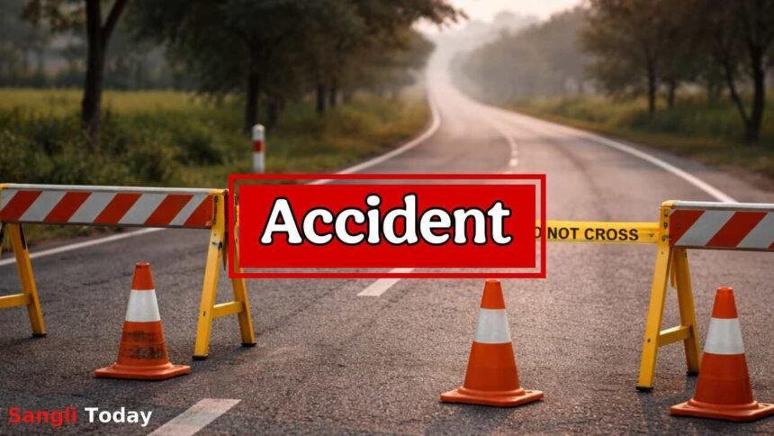 Sangli Kupwad Accident Savali Tanang Road Bike Rickshaw Crash