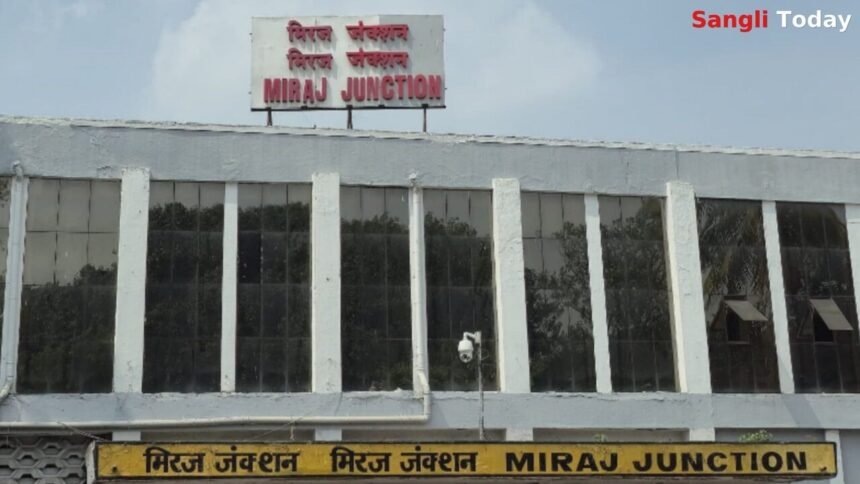 Kudachi Miraj Train Chalukya Express Timing Complaint