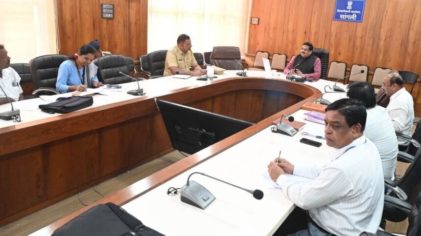 Sangli Bogus Medical Practitioners Action Review Meeting