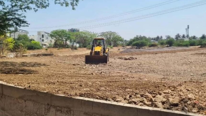 Sangli 11 Development Works Delay Commissioner Warning