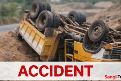 Aitwade Budruk Dumper Accident Driver Death Walwa